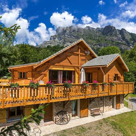 Gite&Spa Le Montagnard Saint-Jean-Saint-Nicolas Exterior foto